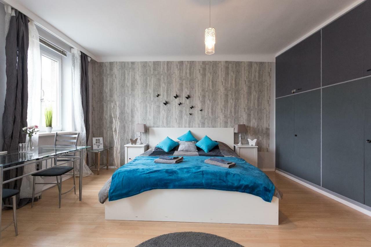 Cute Red Star Studio City Center Viena Exterior foto
