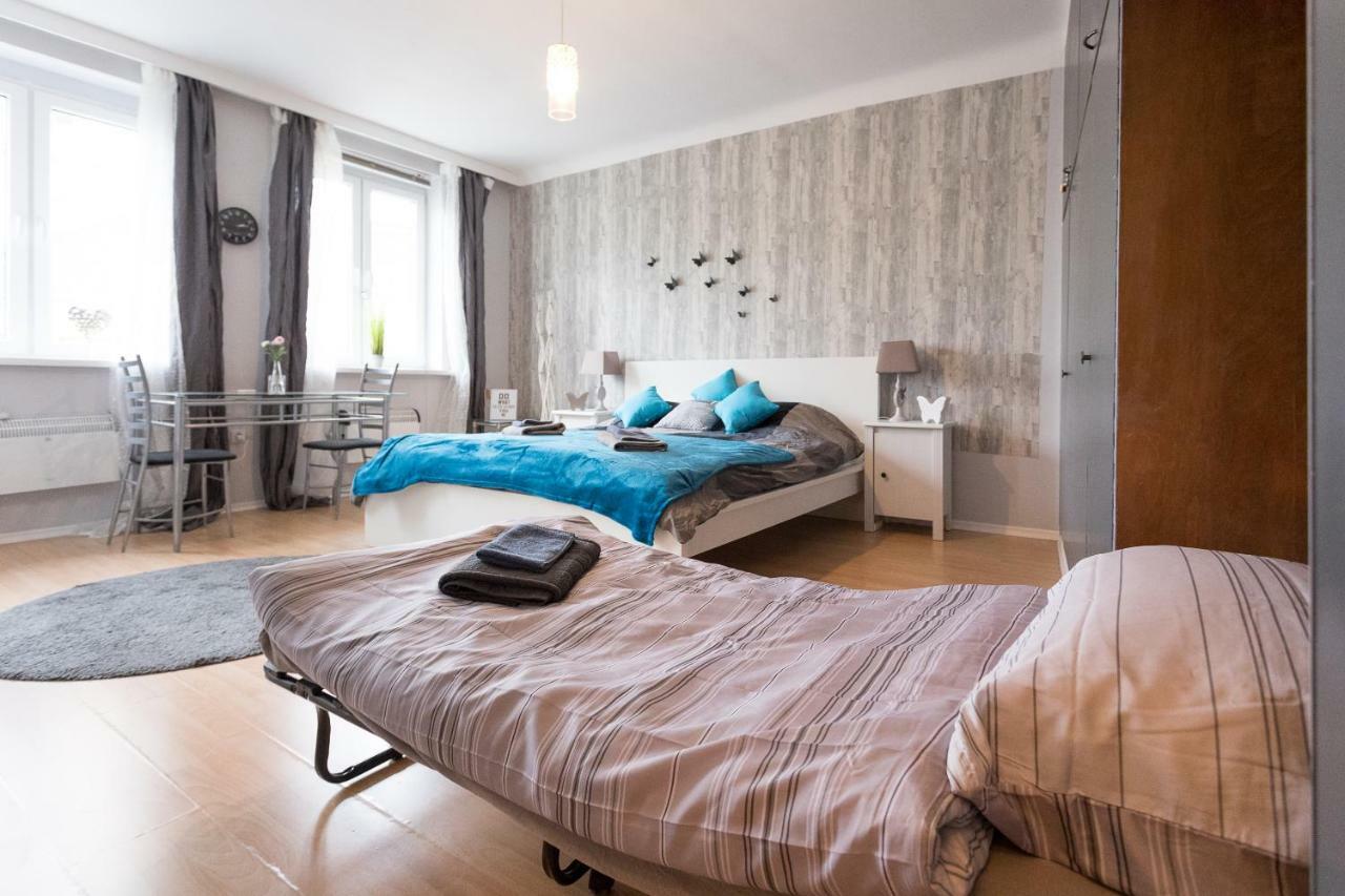 Cute Red Star Studio City Center Viena Exterior foto