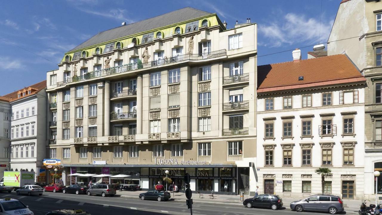 Cute Red Star Studio City Center Viena Exterior foto